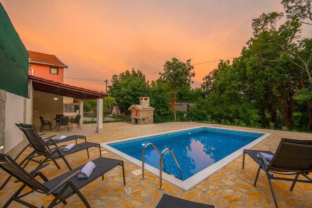 Villa Milla-Grubine ภายนอก รูปภาพ