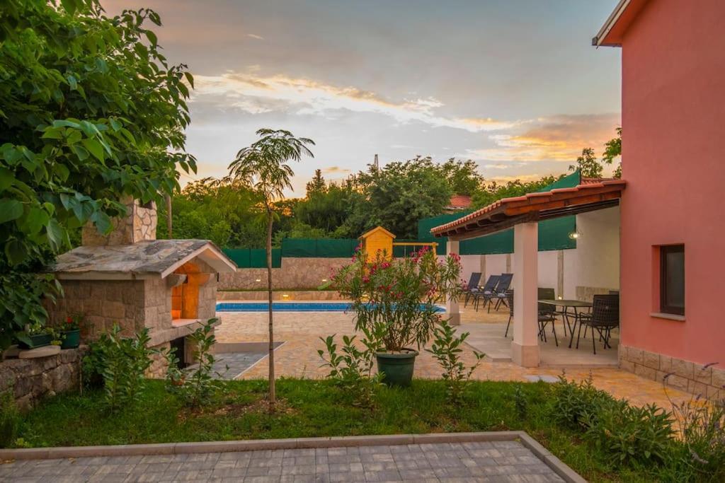 Villa Milla-Grubine ภายนอก รูปภาพ